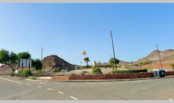 Terreno en calle Anzuelo photo 2