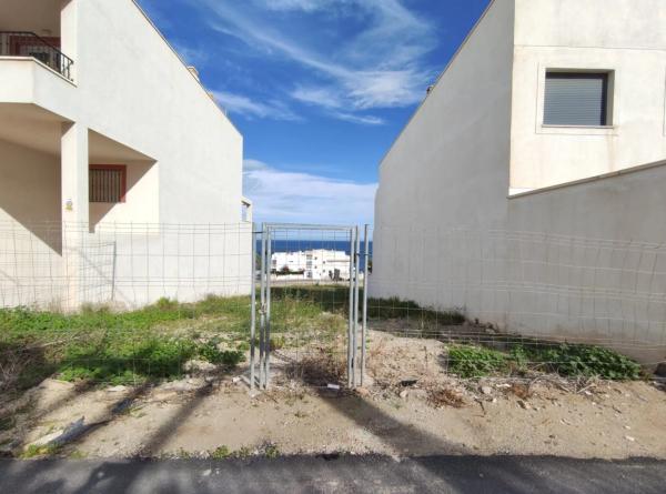 Terreno en calle Luis Gordillo, 8 photo 1