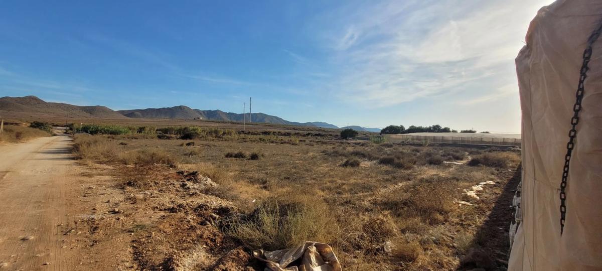 Terreno en venta en Nijar, Almería photo 2