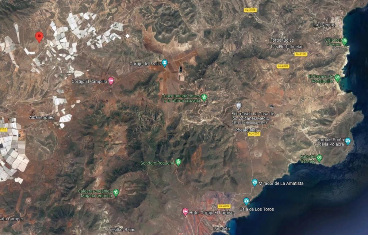 Terreno en venta en Nijar, Almería photo 2