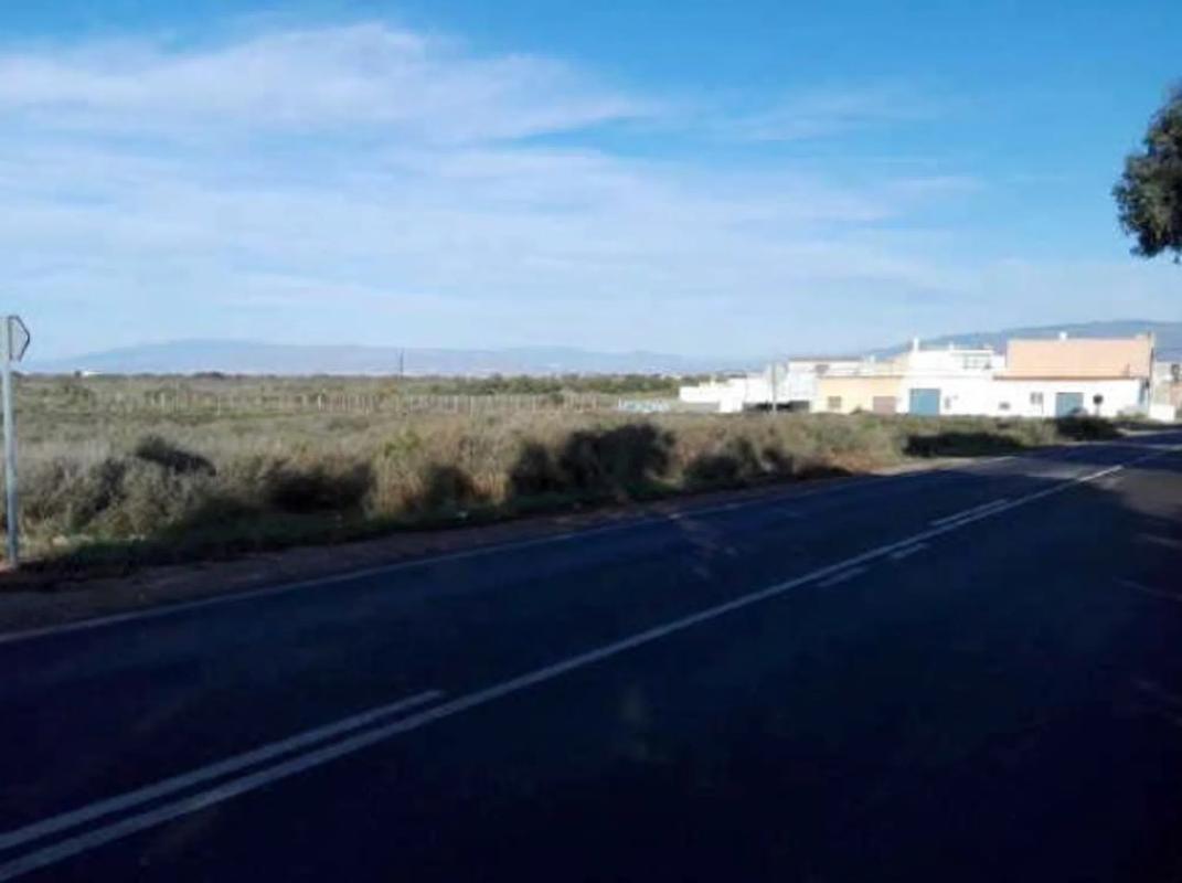 Terreno en venta en Nijar, Almería photo 3
