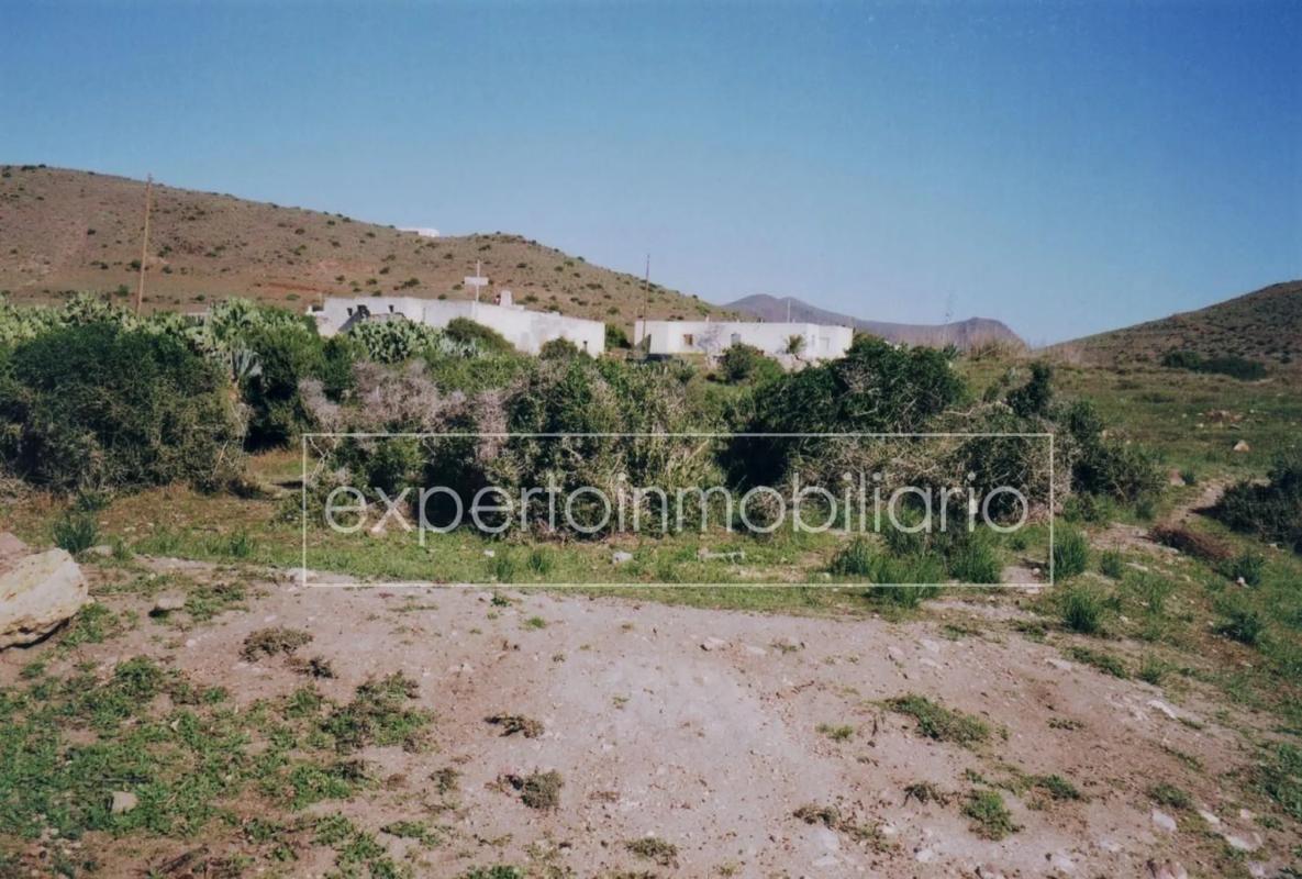 Terreno en venta en Nijar, Almería photo 1