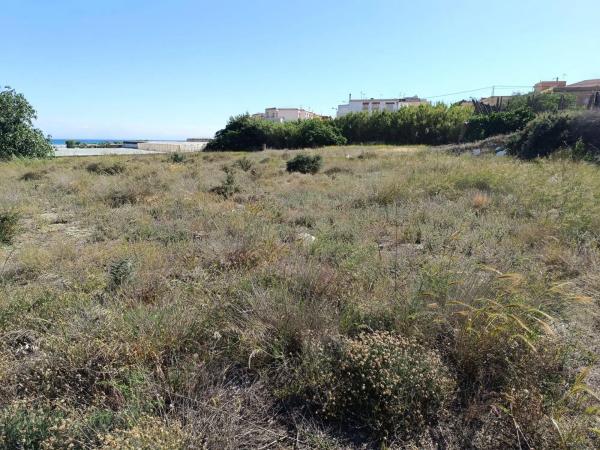 Terreno en calle Rucio, 3 thumbnail 1