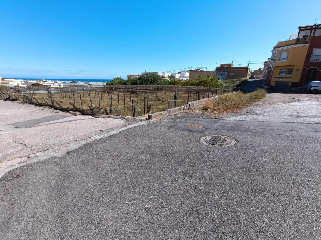 Terreno en venta en Adra, Almería photo 4