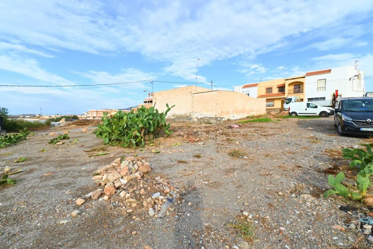 Terreno en venta en Adra, Almería photo 4