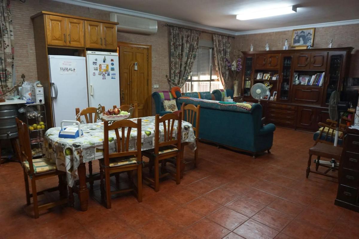 Działka na sprzedaż w Dalias, Almería photo 2
