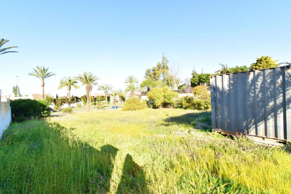 Terreno en venta en El Ejido, Almería photo 1