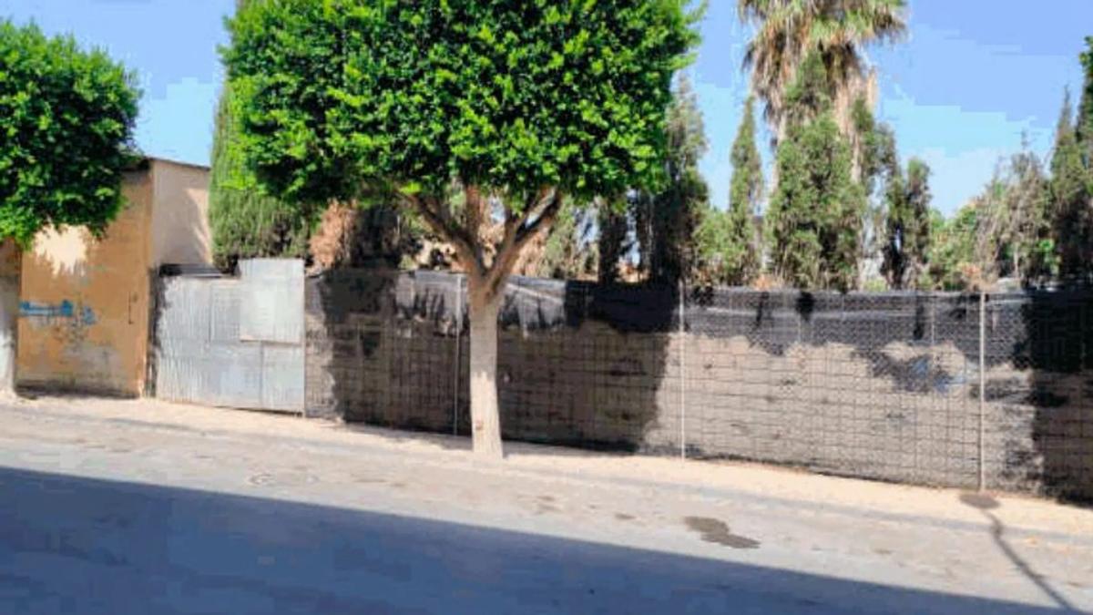 Terreno en venta en El Ejido, Almería photo 1