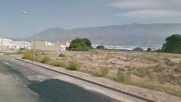 Terreno en calle Salónica photo 1