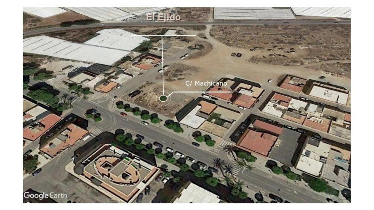 Terreno en venta en El Ejido, Almería photo 2