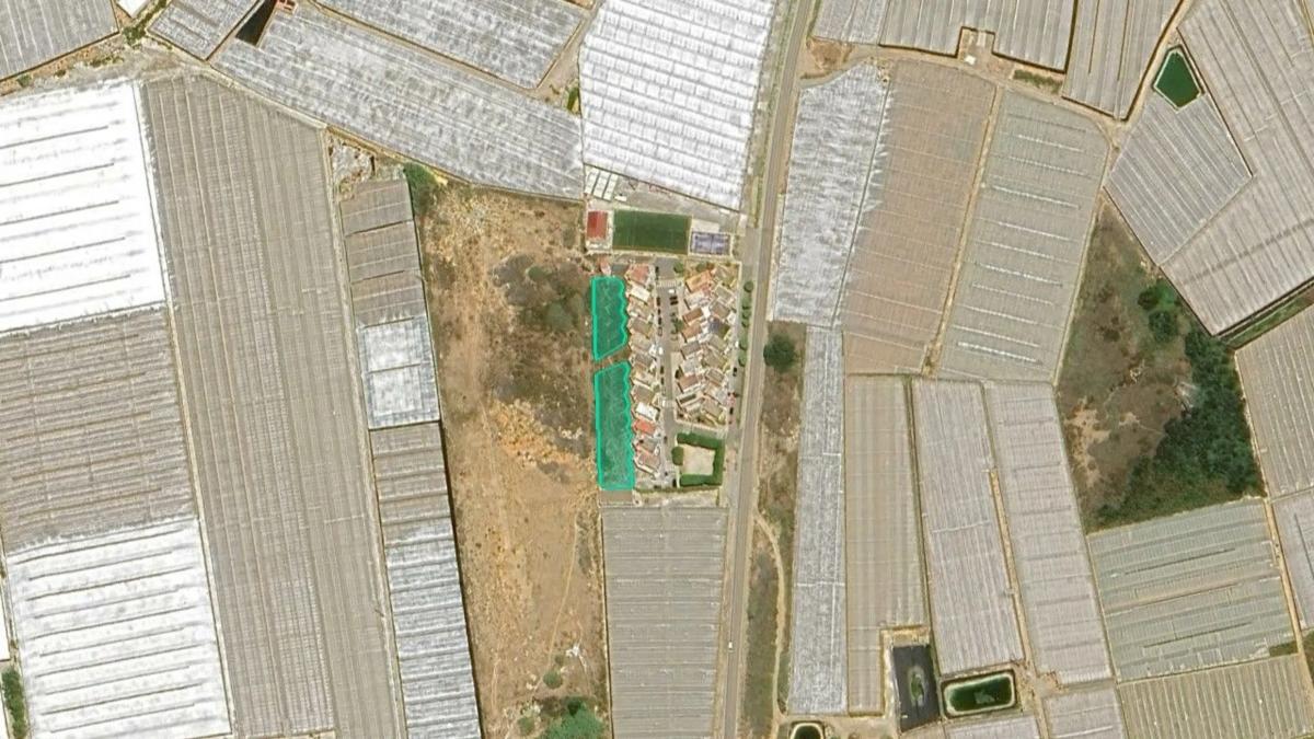Terreno en venta en El Ejido, Almería photo 2