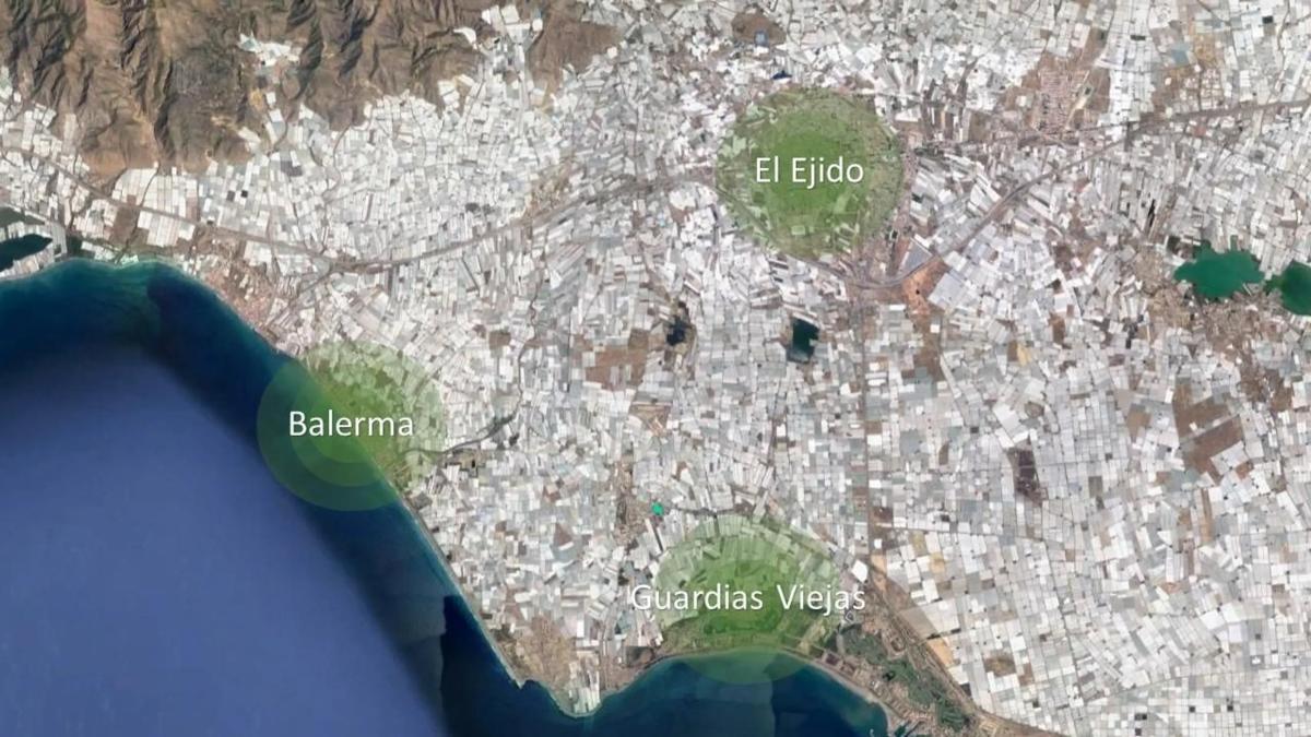 Działka na sprzedaż w El Ejido, Almería photo 2