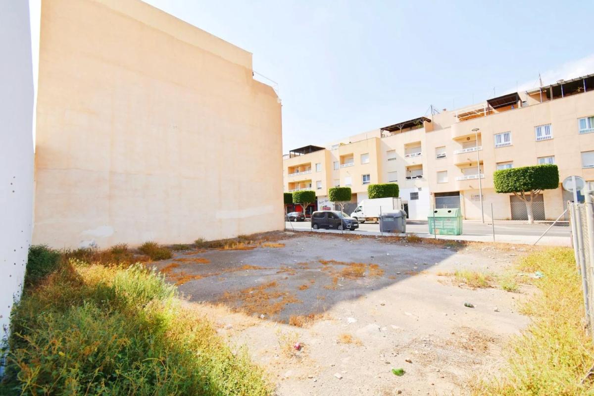 Działka na sprzedaż w El Ejido, Almería photo 4