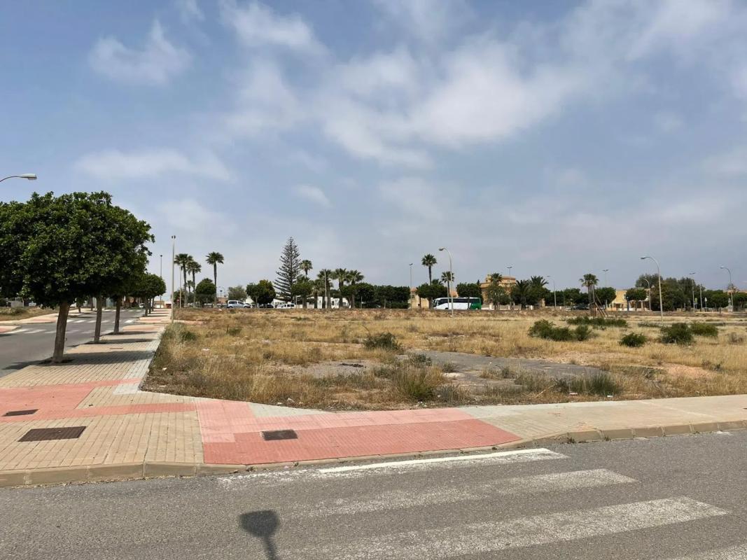 Działka na sprzedaż w El Ejido, Almería photo 3