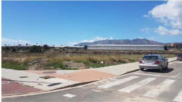 Terreno en ronda del Oeste s/n photo 2
