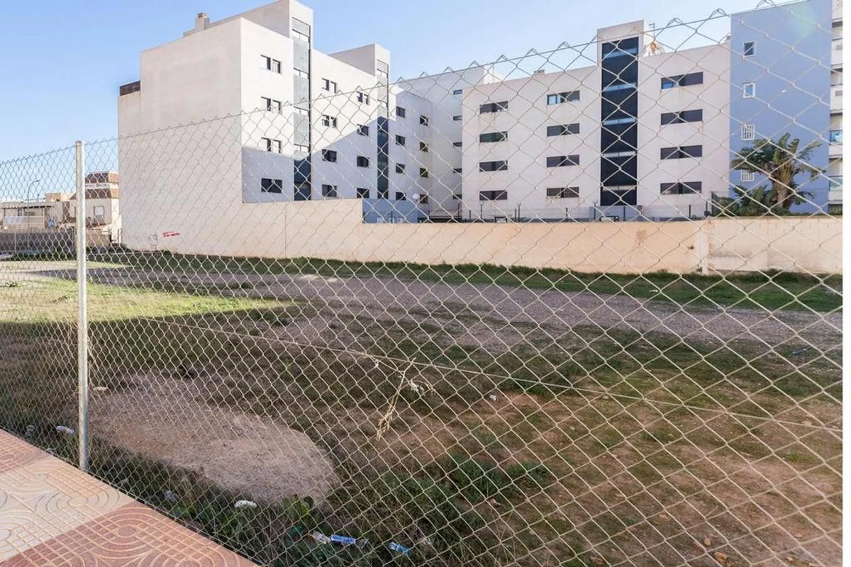 Terreno en venta en Roquetas de Mar, Almería photo 4
