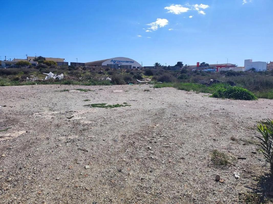 Terreno en venta en Roquetas de Mar, Almería photo 5