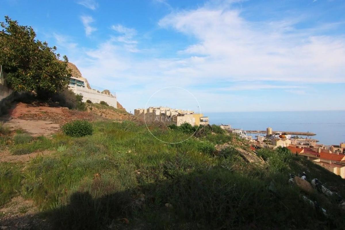 Land for sale in Roquetas de Mar, Almería photo 2