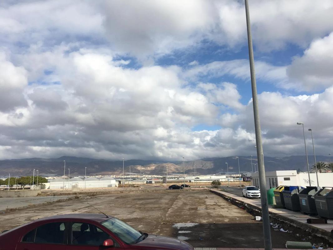 Działka na sprzedaż w Roquetas de Mar, Almería photo 2