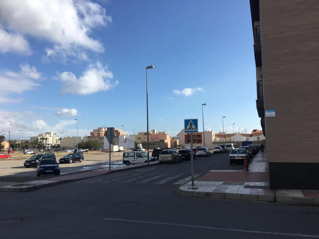 Działka na sprzedaż w Roquetas de Mar, Almería photo 3