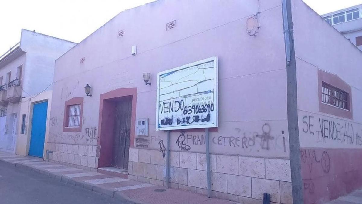 Terreno en venta en Roquetas de Mar, Almería photo 1