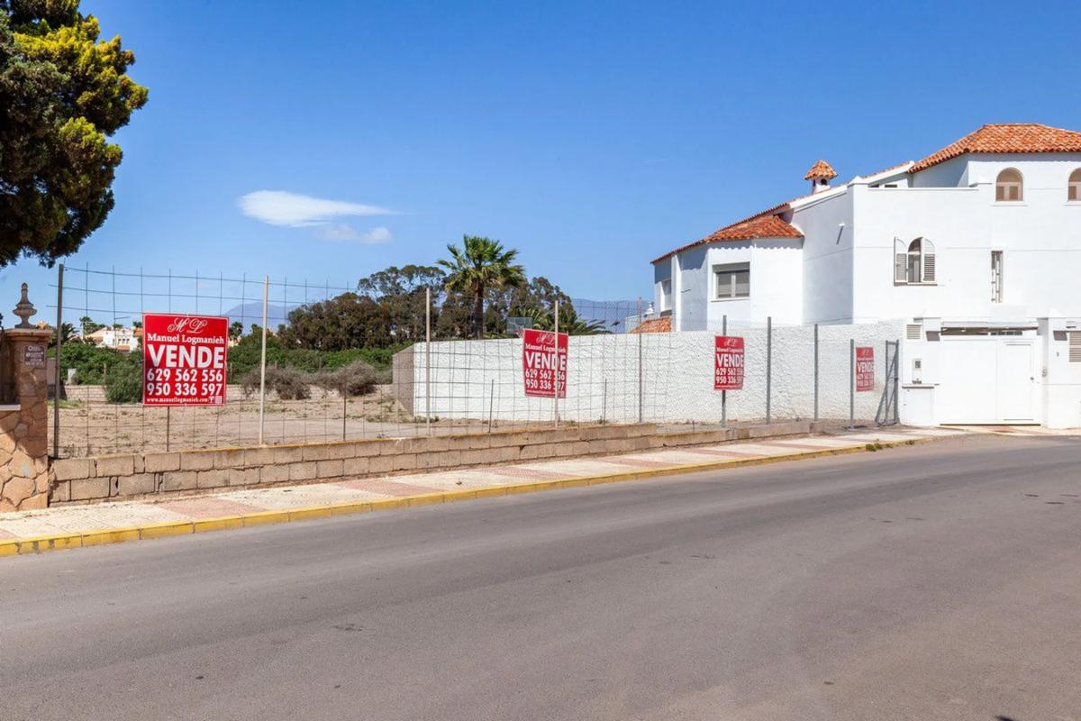 Terreno en venta en Roquetas de Mar, Almería photo 4