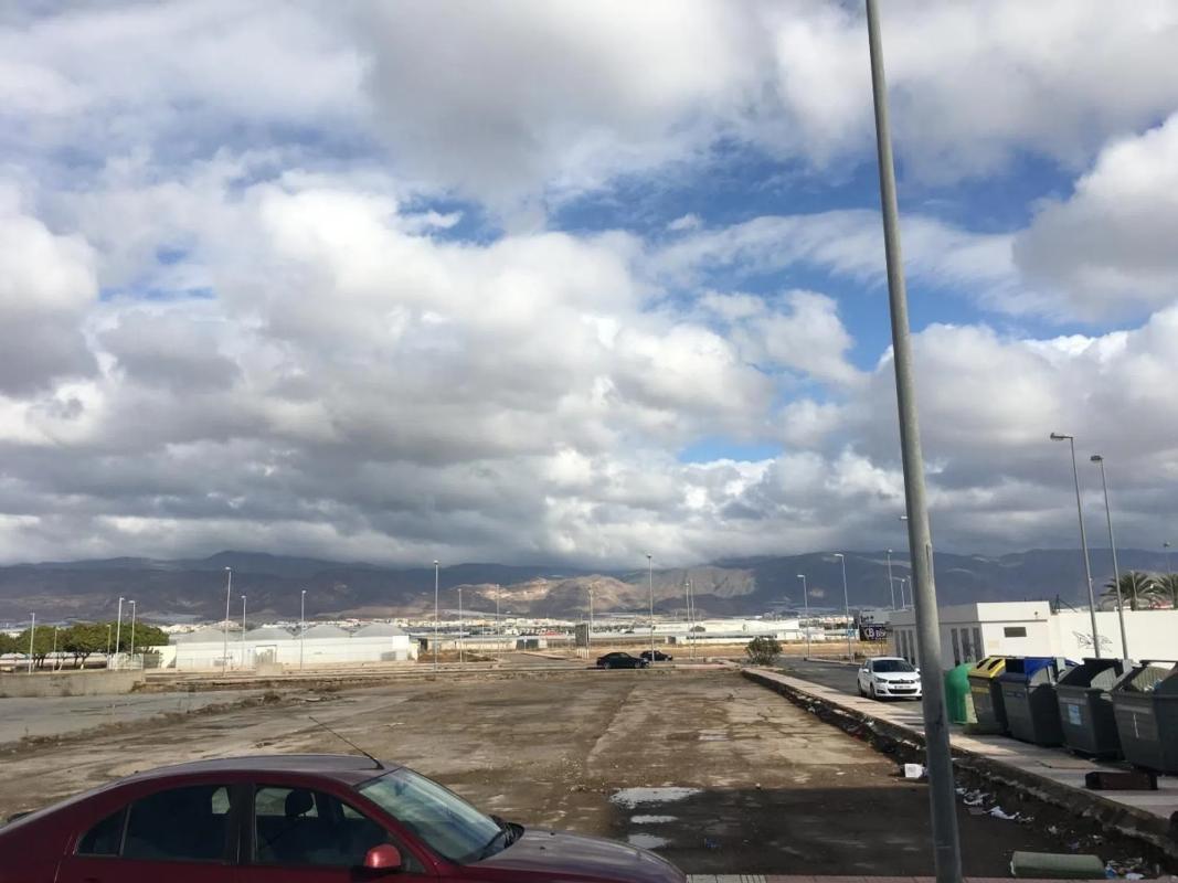 Terreno en venta en Roquetas de Mar, Almería photo 2