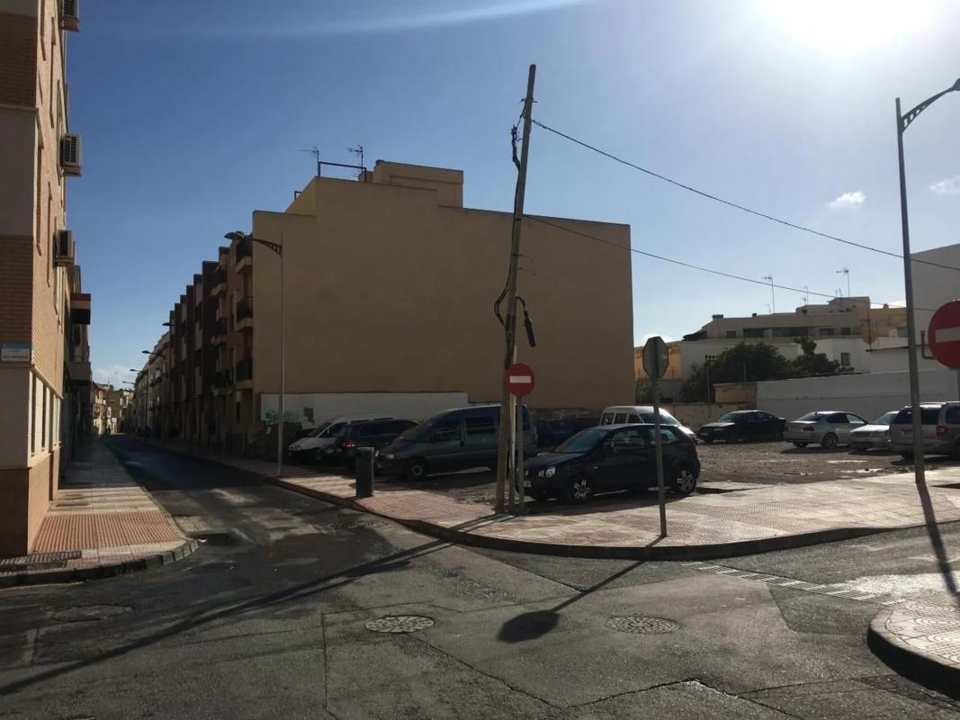 Terreno en venta en Roquetas de Mar, Almería photo 5