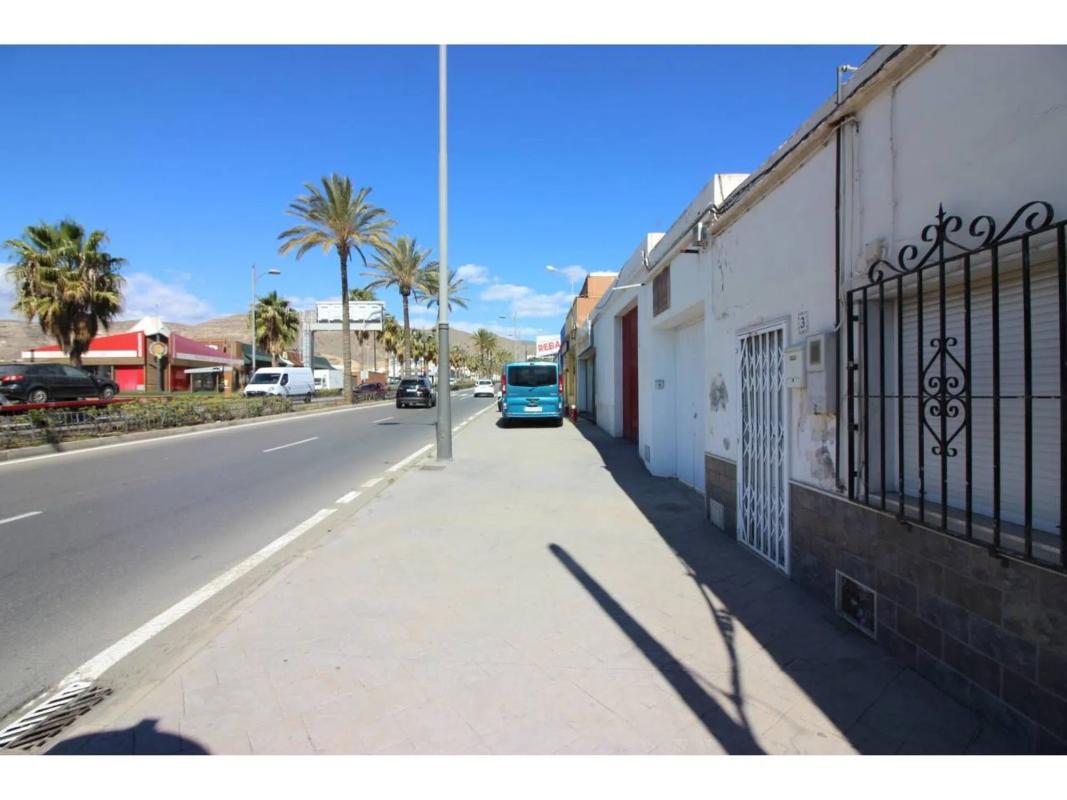 Terreno en venta en Roquetas de Mar, Almería photo 2