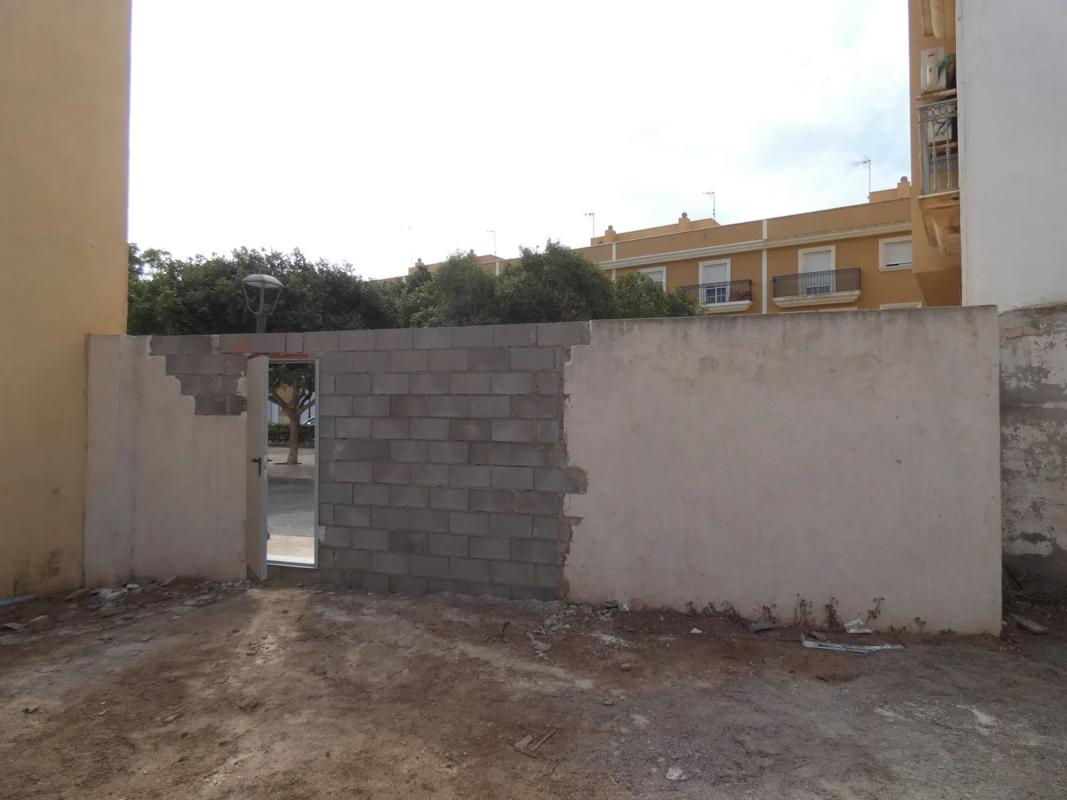 Terreno en venta en Roquetas de Mar, Almería photo 2
