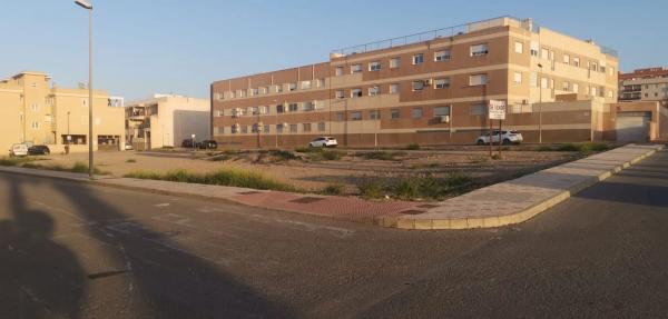 Terreno en avenida De La Hispanida thumbnail 2