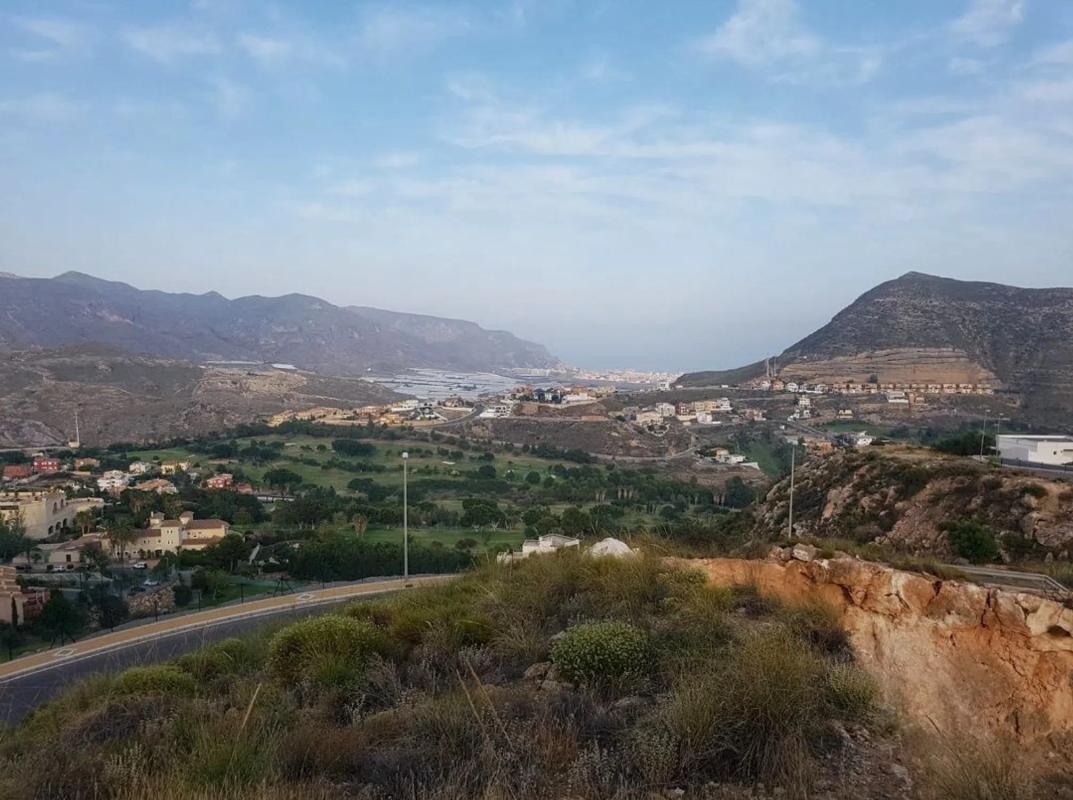 Działka na sprzedaż w Wikar, Almería photo 1