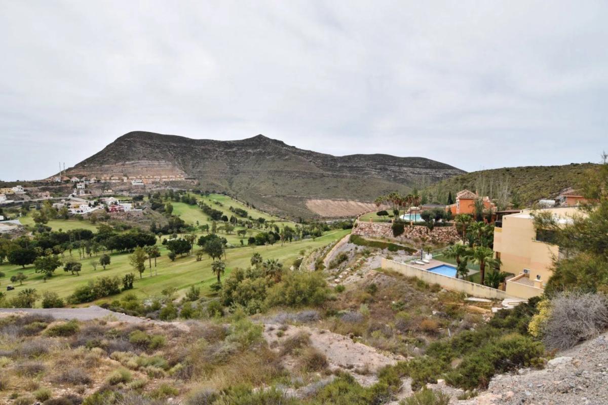 Terreno en venta en Vícar, Almería photo 1