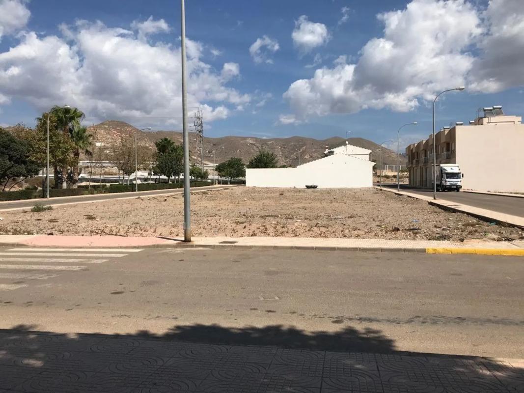 Terreno en venta en Vícar, Almería photo 2