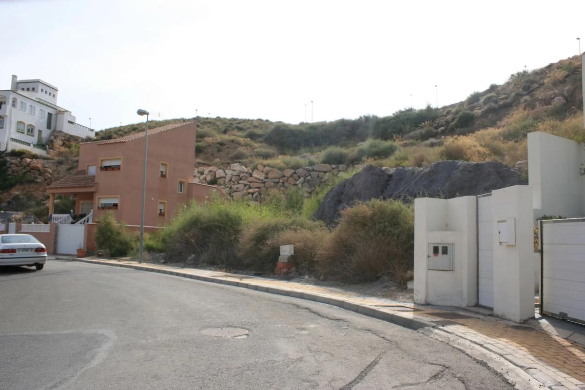 Terreno en venta en Vícar, Almería photo 2