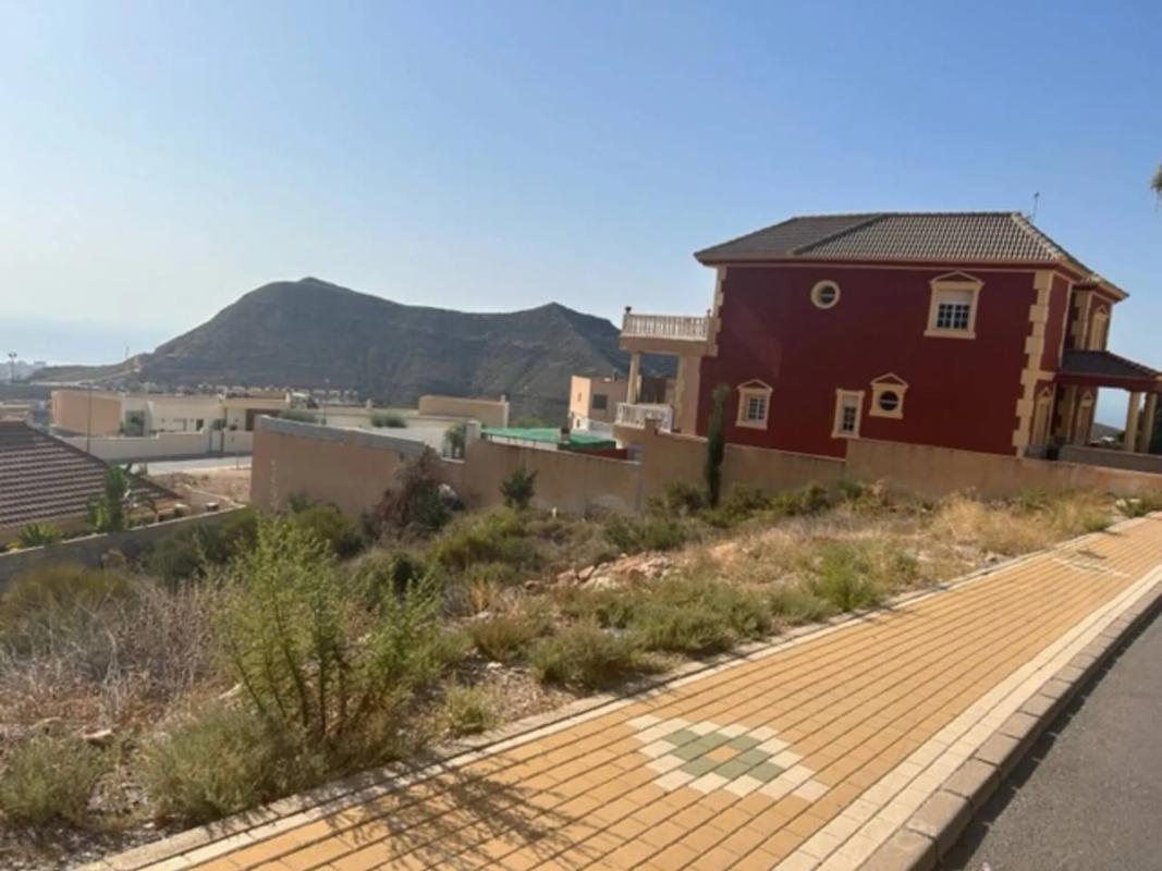 Terreno en venta en Vícar, Almería photo 1
