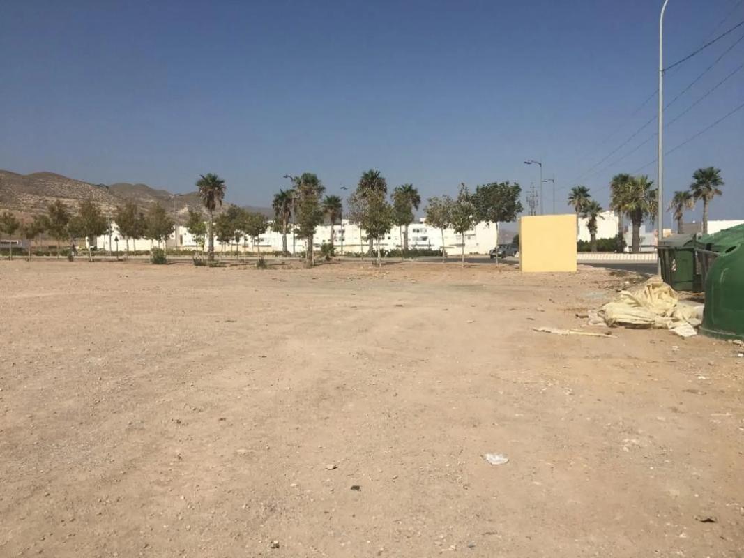 Terreno en venta en Vícar, Almería photo 1