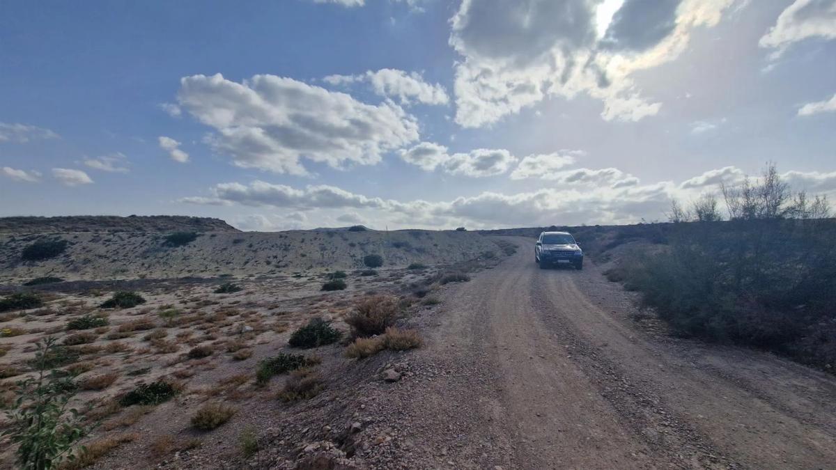 Terreno en venta en Zurgena, Almería photo 2