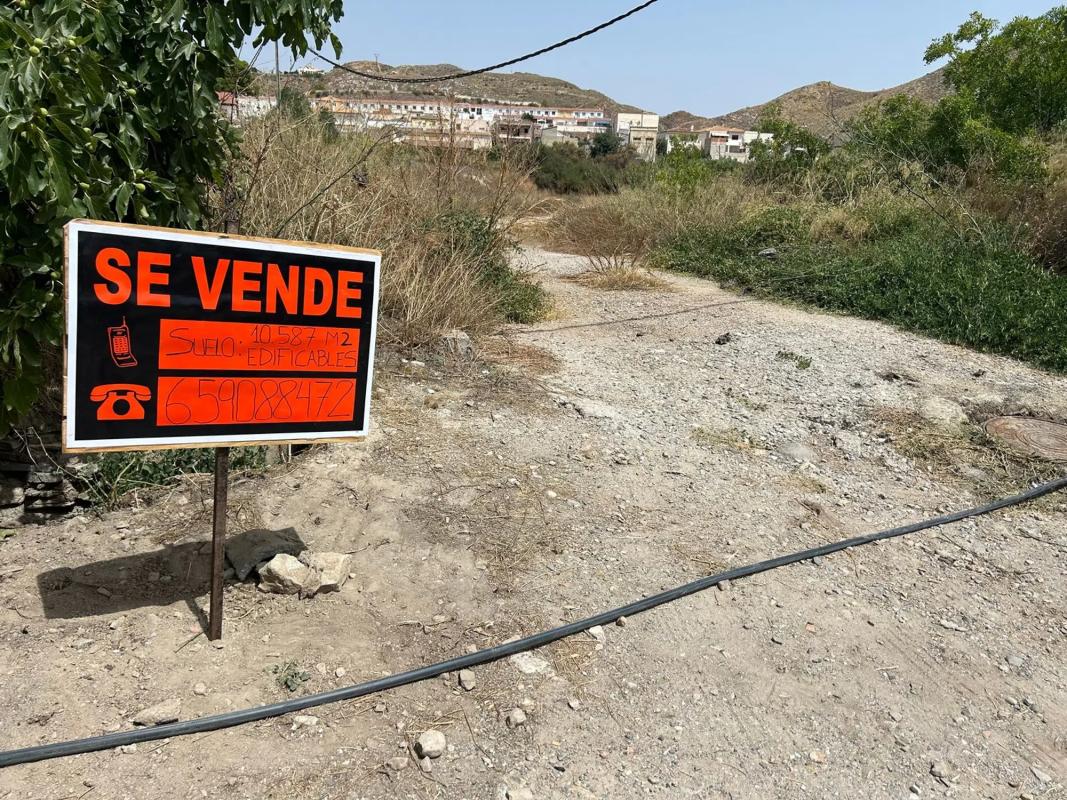 Terreno en venta en Cantoria, Almería photo 3
