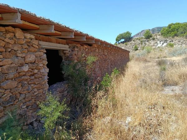 Terreno en camino de la Sierra s/n sn thumbnail 1
