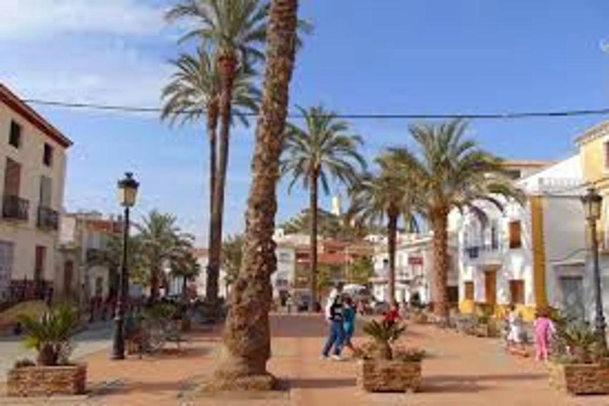 Terreno en venta en Zurgena, Almería photo 1
