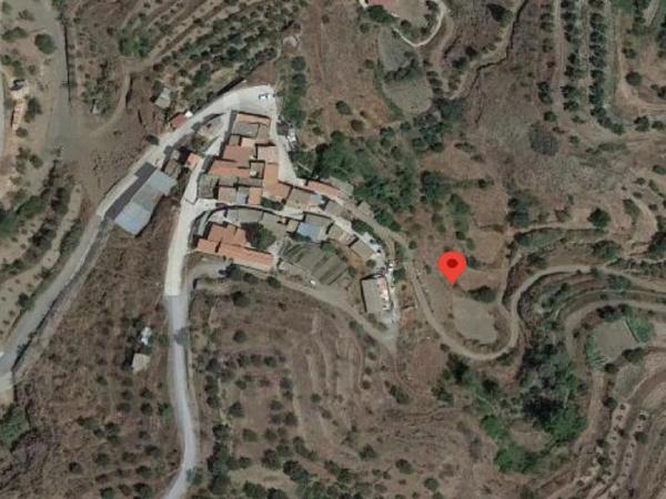 Terreno en calle Gadil photo 2
