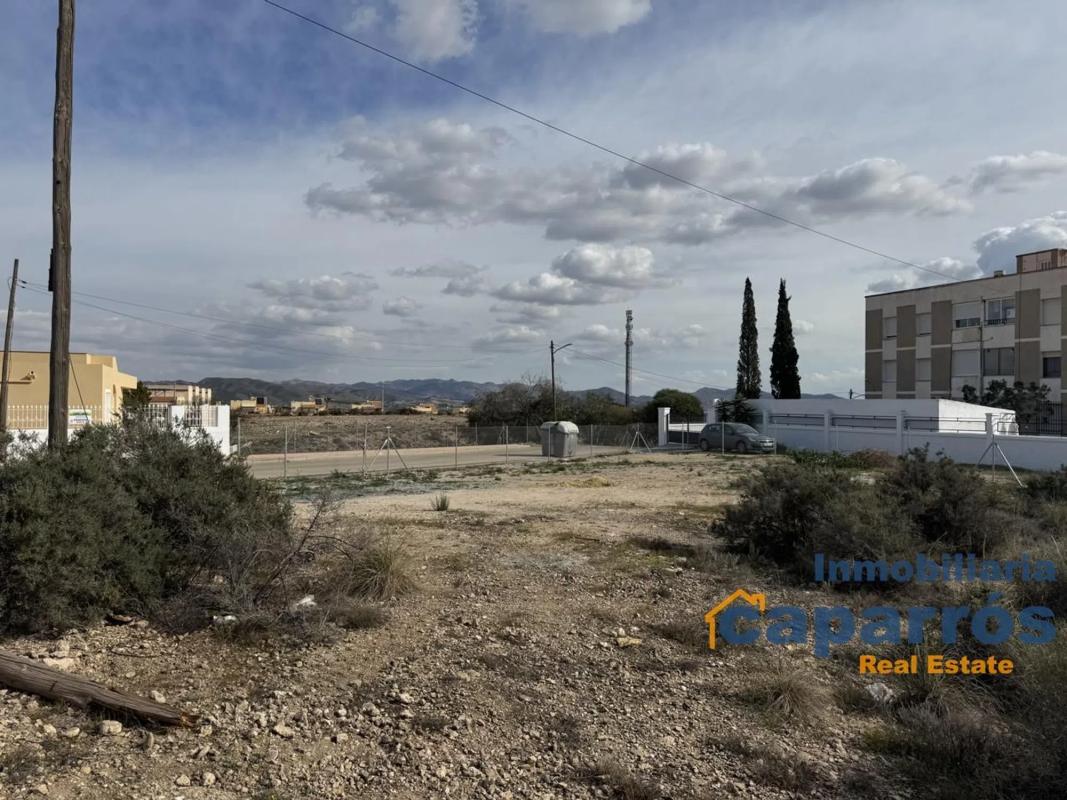 Terreno en venta en Zurgena, Almería photo 2