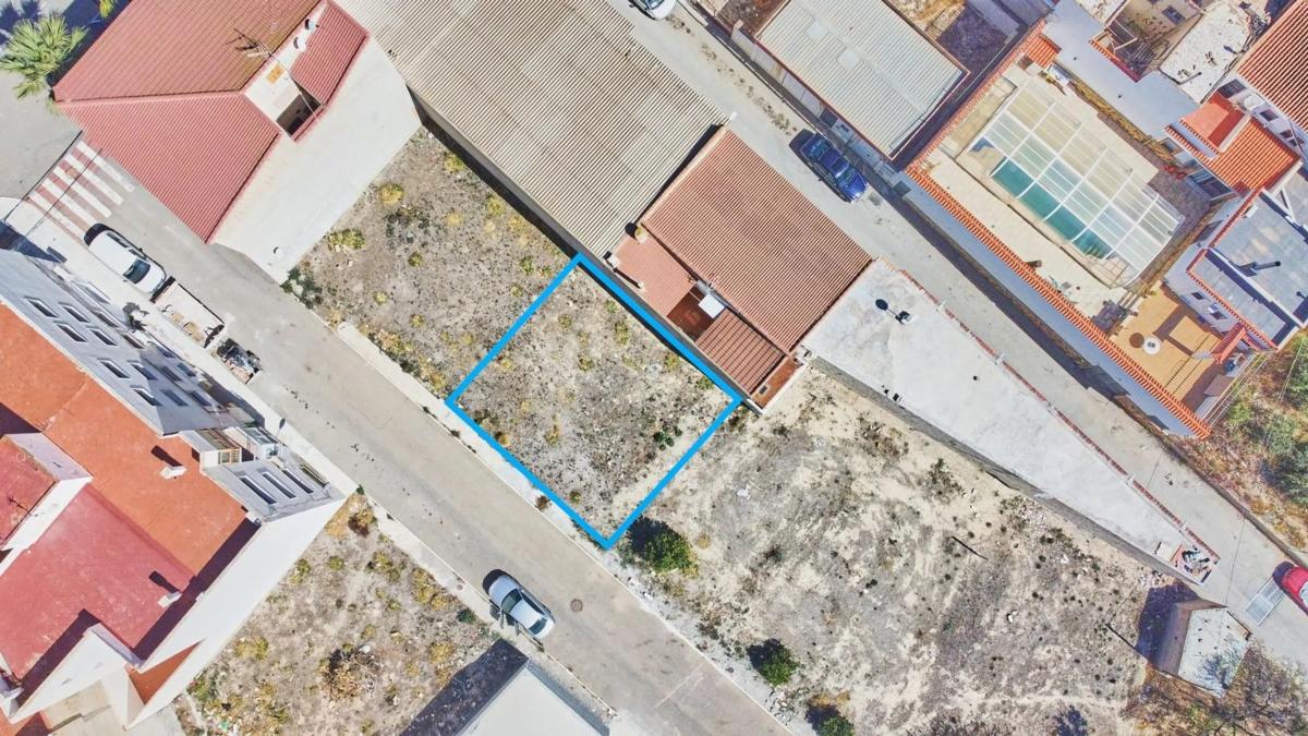 Terreno en venta en Fines, Almería photo 1