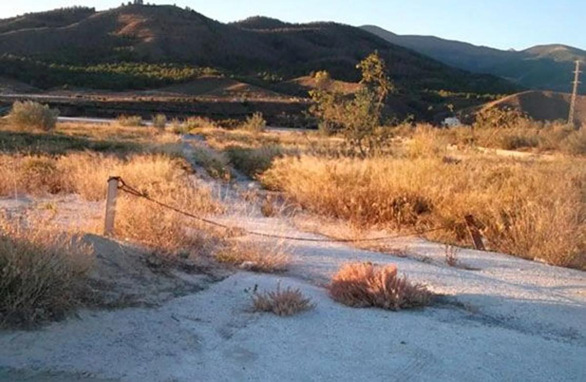 Terreno en venta en Purchena, Almería photo 2