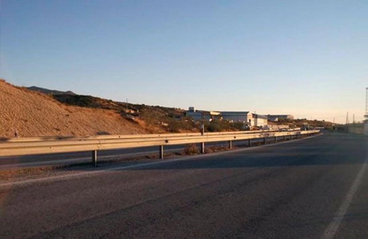 Terreno en venta en Purchena, Almería photo 3