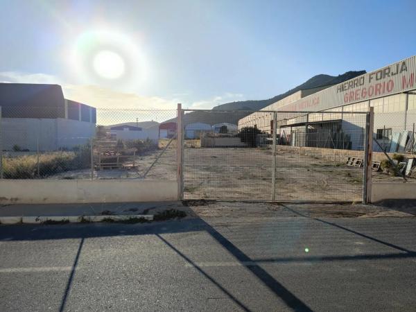Terreno en Polígono Industrial, 15 Parcela photo 1