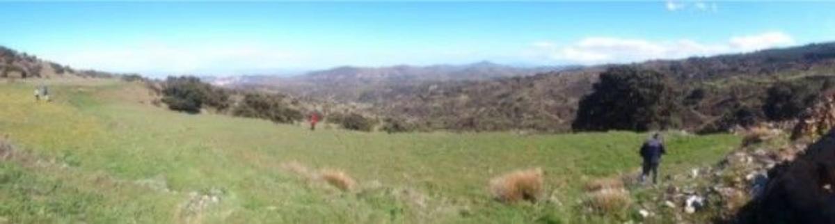 Terreno en venta en Laroya, Almería photo 2