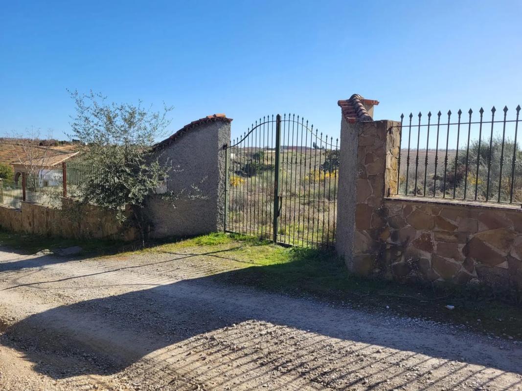 Terreno en venta en Lubrín, Almería photo 1