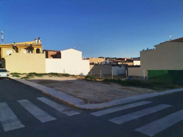 Terreno en Fines thumbnail 1